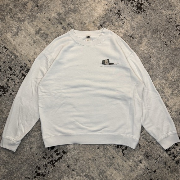 Uniqlo Other - KAWS x Uniqlo Longsleeve Sweatshirt Cream White Size Large